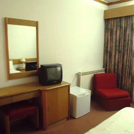 Estalagem Cruz Da Mata