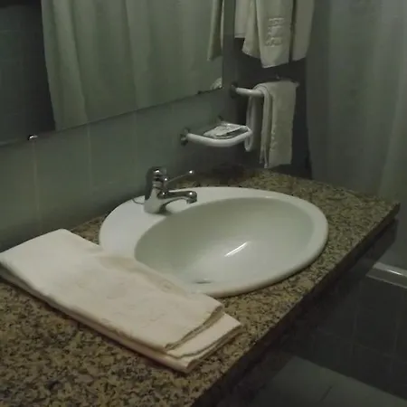 Hotel Estalagem Cruz Da Mata 2*